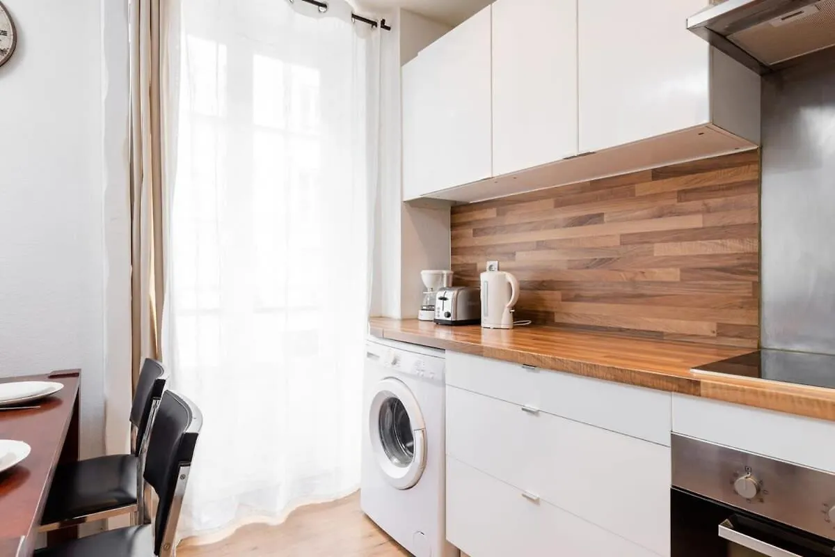 Lejlighed Avenue De Mars 2br *